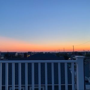 Meet your Posher, Chloe